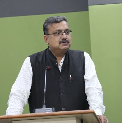 Santosh
Srivastava